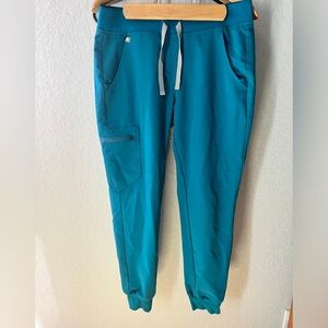 Figs women’s SP Zamora joggers scrub pants